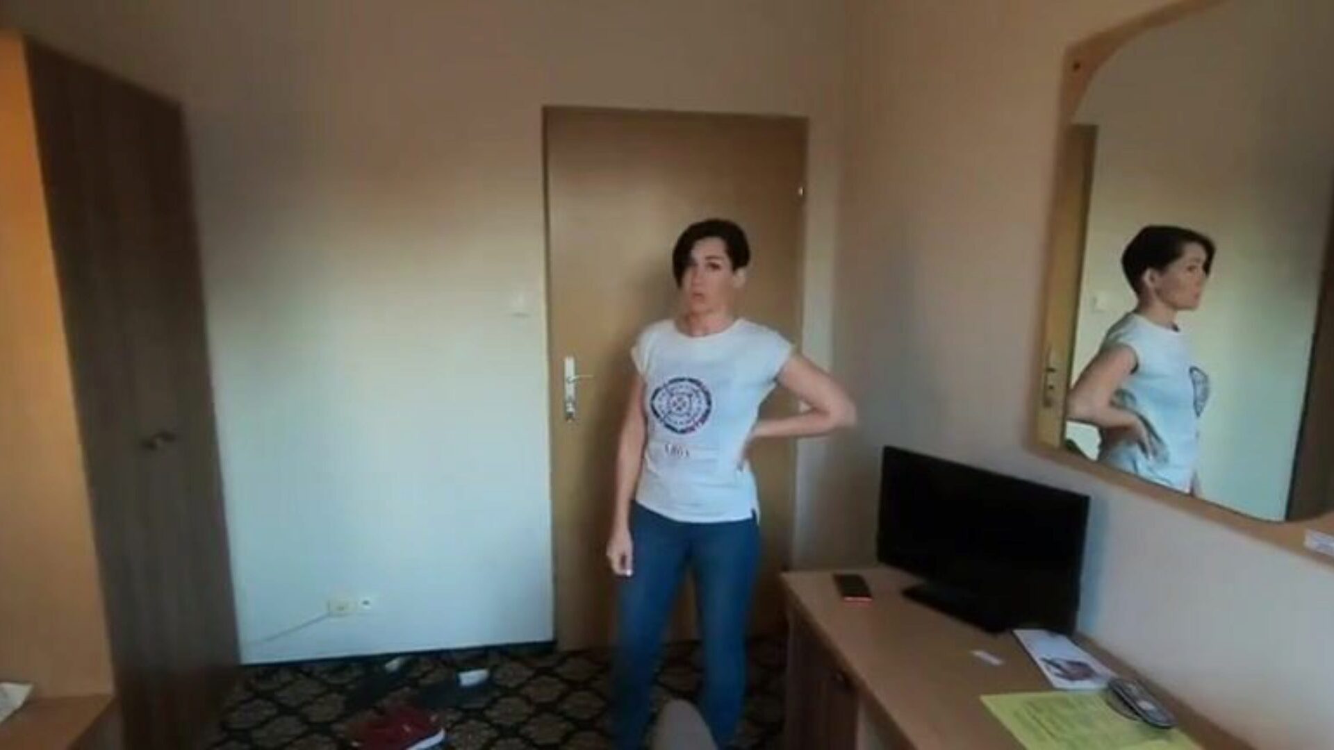 NIGHT Accident with Step Mommy in a Hotel - Movie Scenes - ball batter.us NIGHT Accident with Step Mama in a Hotel