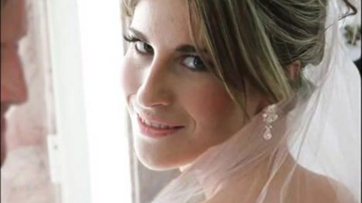 Real and hawt BBC breeding Wife sharing. Wife breeding. Giving A Kiss. Stretching. Cumming. Preggy hookup  Swollen belllies. MILFs wanting greater amount. All movie scenes under fair use exception to copyright. All photos from public domain.