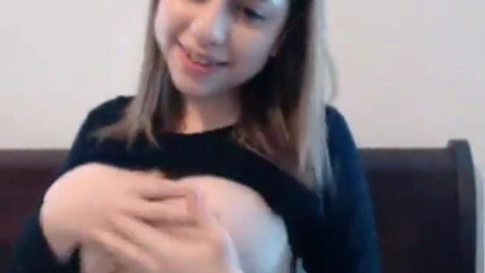 eighteen Years old hotty Large Breasts jacks